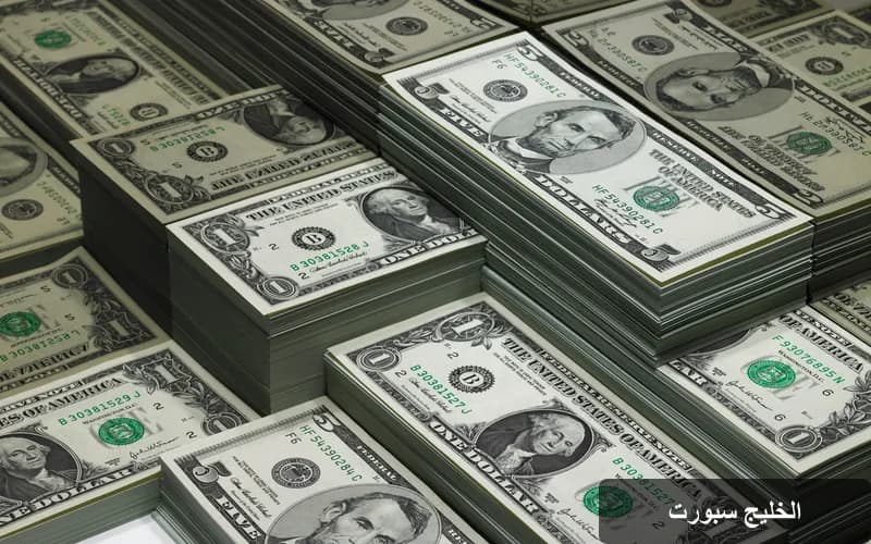 استقرار الدولار الأمريكي وسط ترقب بيانات جديدة تؤثر على السياسة النقدية
