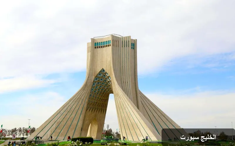 إيران تؤكد إحباط خطط الغرب لشن هجوم بري ويهدد بالرد القوي