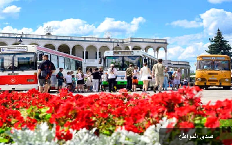موسكو تحتفل بمرور 102 عام على حركة الحافلات بمعرض تاريخي يبرز التطورات الحديثة
