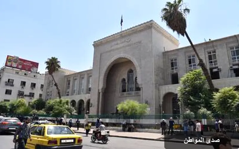 عودة ضابط سوري مدان إلى بلاده تثير الجدل حول العدالة الدولية