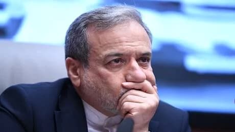 تحذير إيراني: الولايات المتحدة تواجه خطأ استراتيجيًا في مضيق هرمز